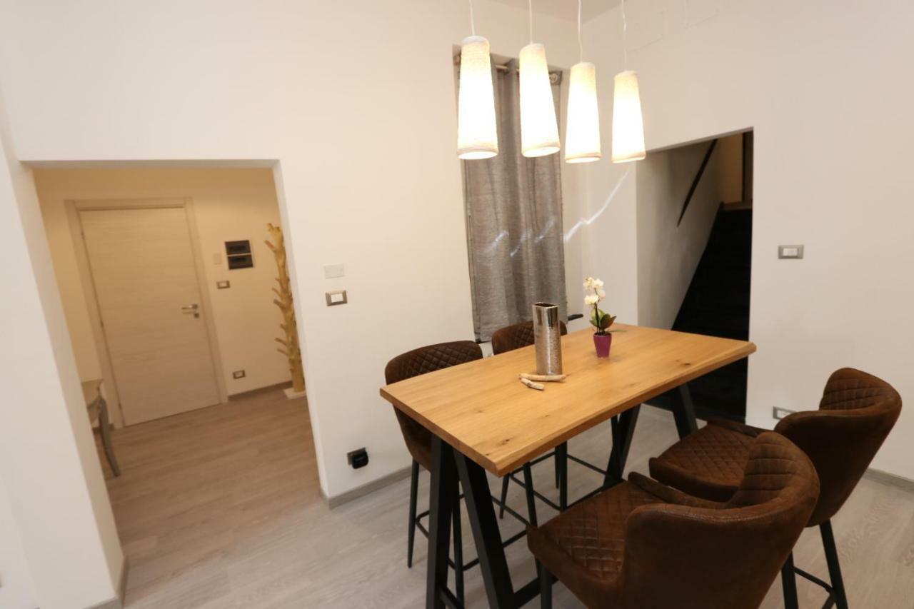 Lovely Apt Really Downtown - Free Private Parking Included! - Генуя Екстер'єр фото